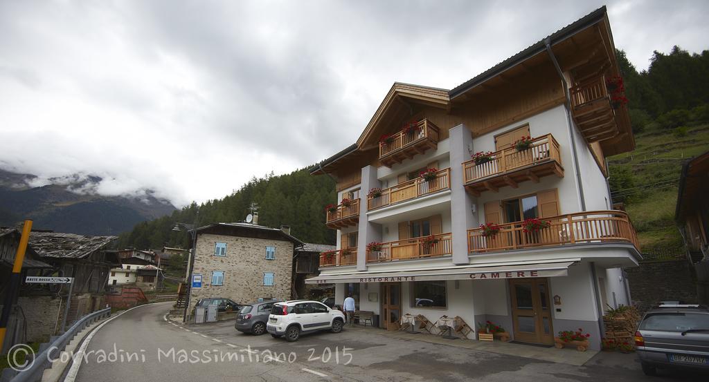 Abete Rosso Hotel Rabbi Luaran gambar